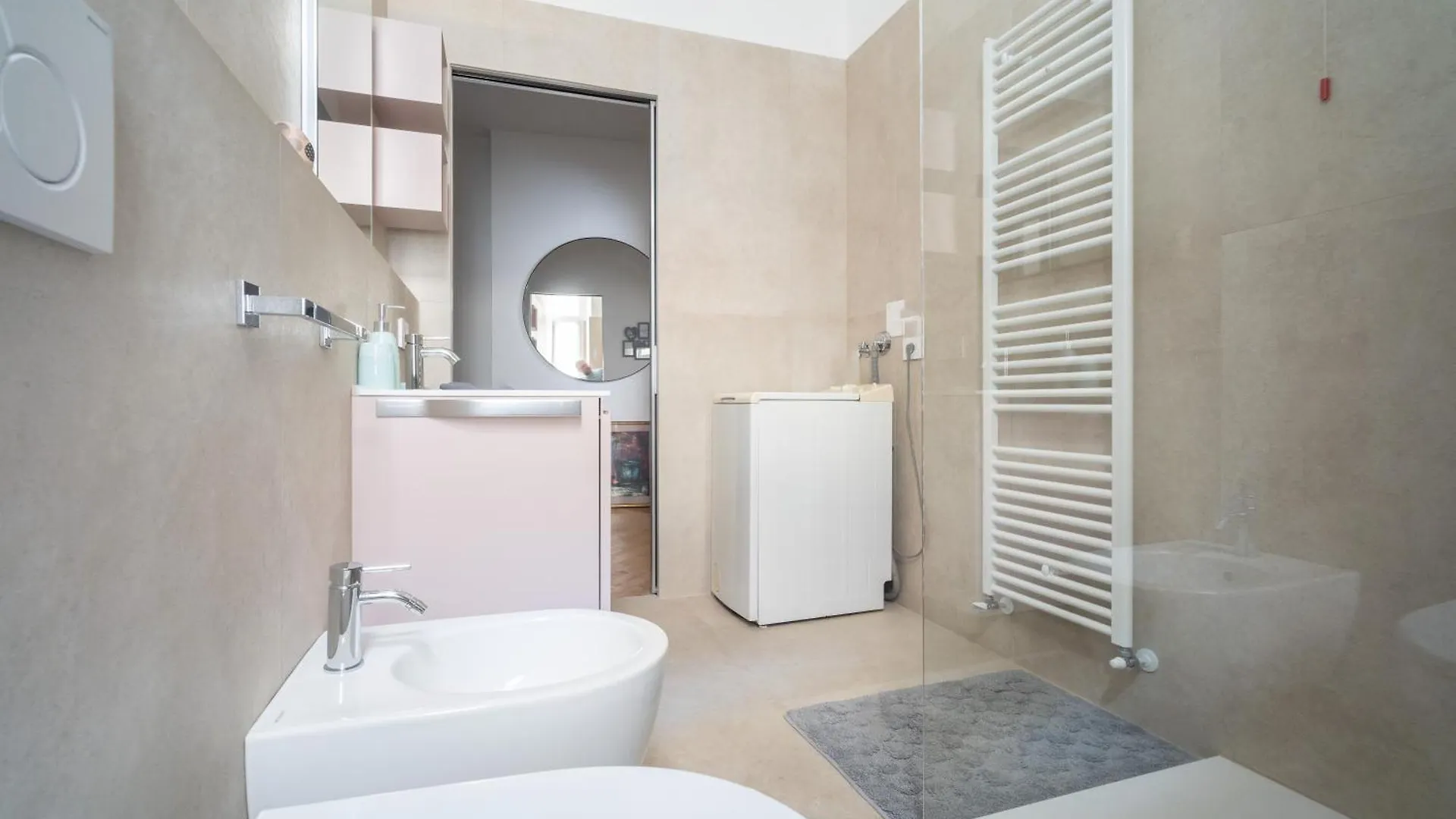 Al Donni Aircon City Center Bergamo Italy