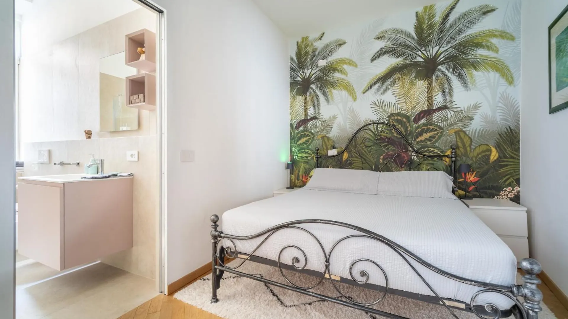 Al Donni Aircon City Center Bergamo Apartment